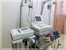 心電図・血管年齢測定装置